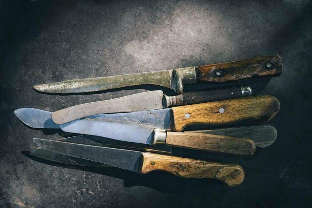 How to Remove Rust from Kitchen Knives - thebestmeatslicers.com